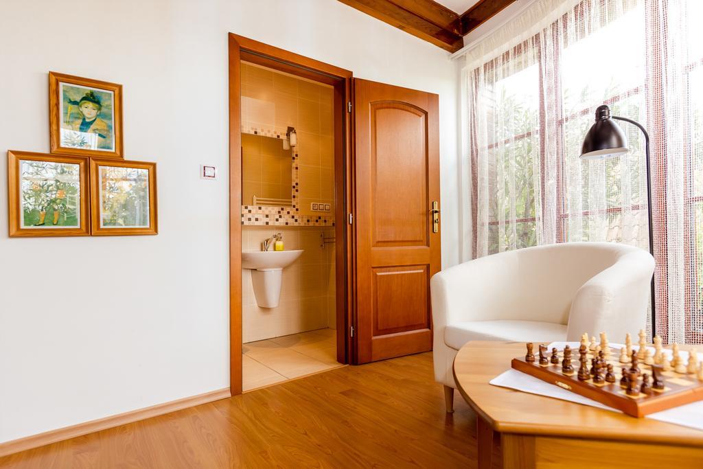 Pštrossova Vila - u klášterní zahrady Bechyně Exteriér fotografie